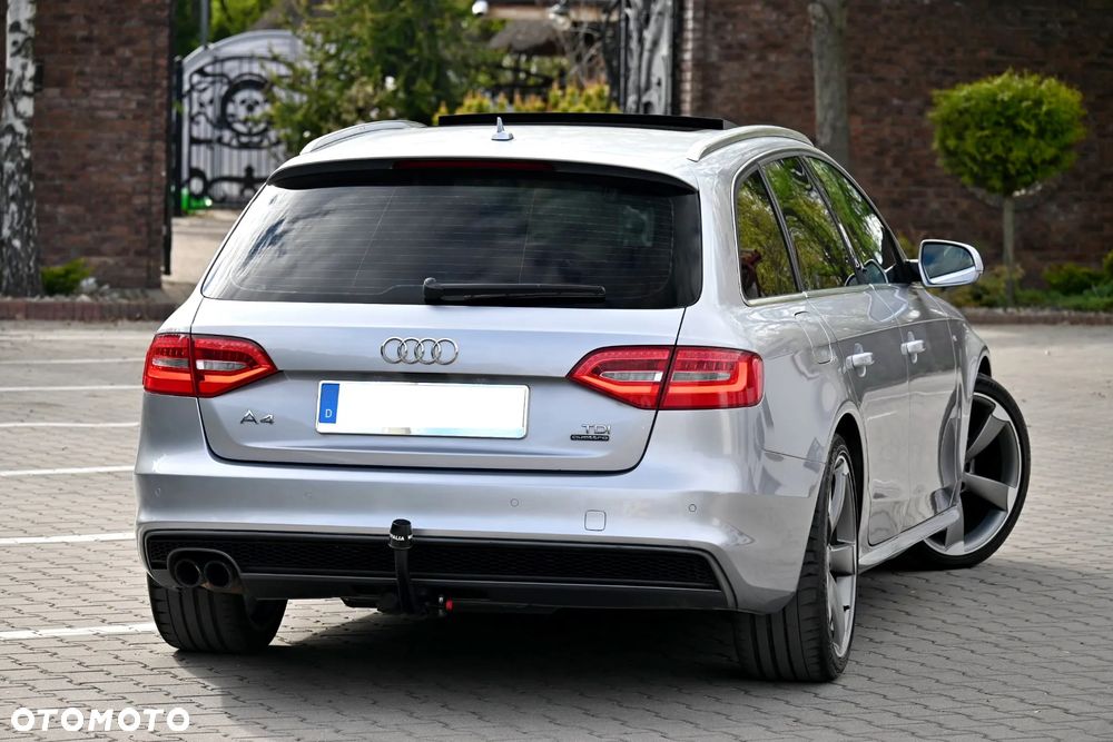 Audi A4 Avant 2.0 TDI Quattro Line S tronic - 11
