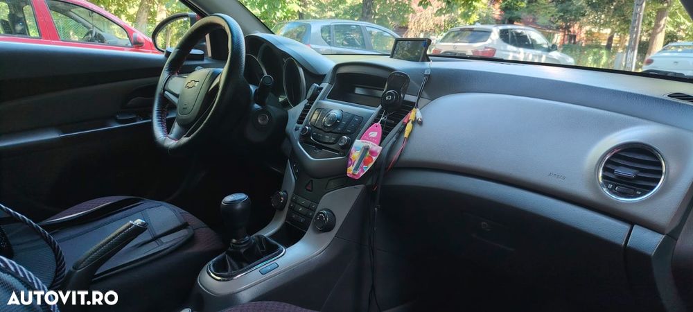 Chevrolet Cruze 2.0 BASE G1 - 7