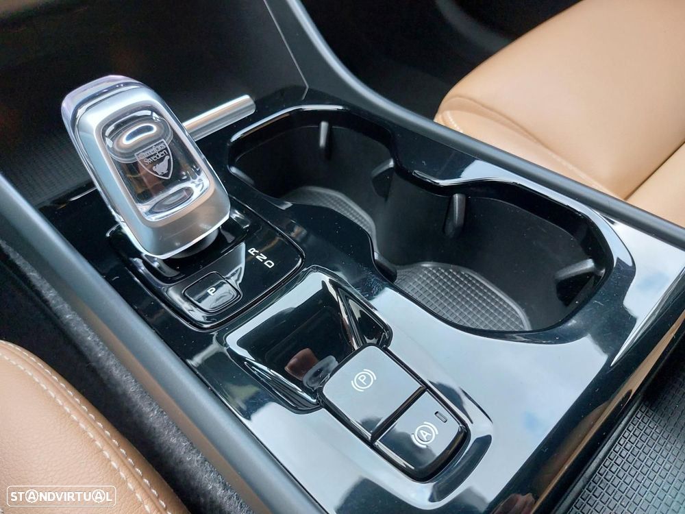 Volvo XC 40 1.5 T5 PHEV Inscription - 39