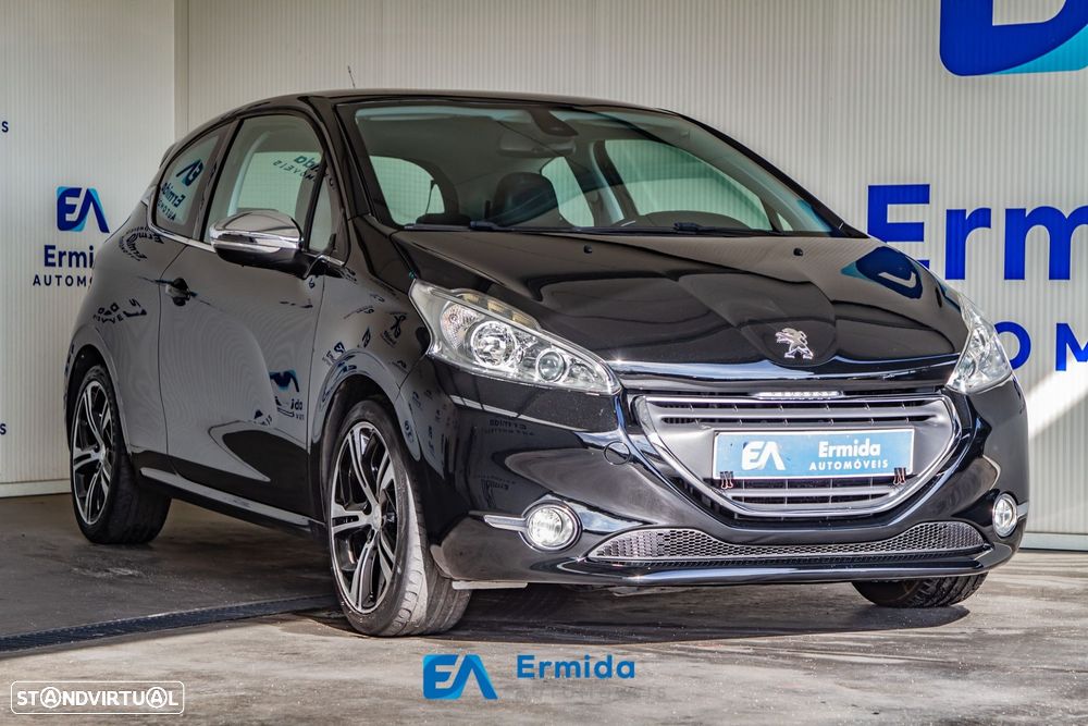 Peugeot 208 1.6 e-HDi Active - 1