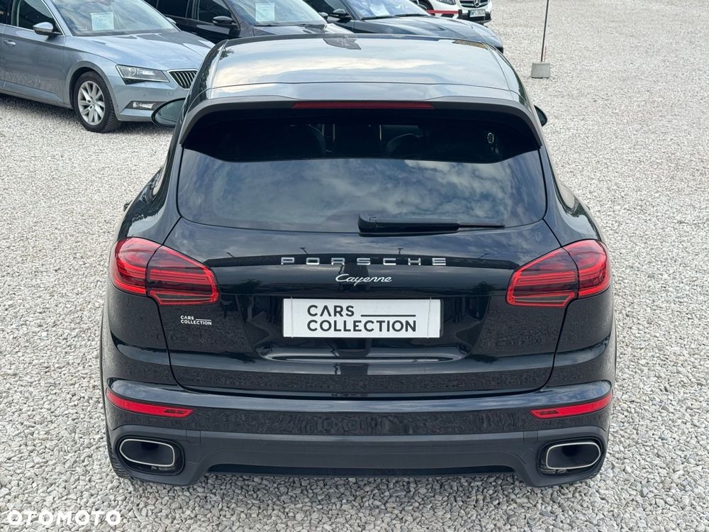 Porsche Cayenne - 5