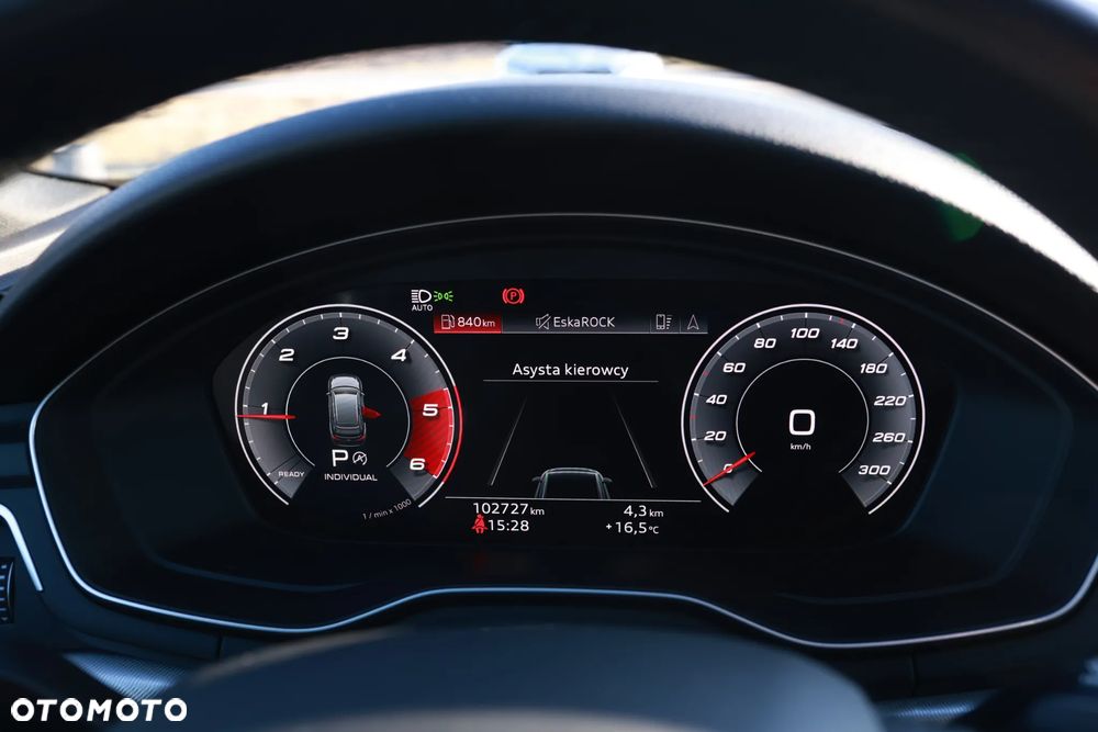 Audi A4 Allroad - 10