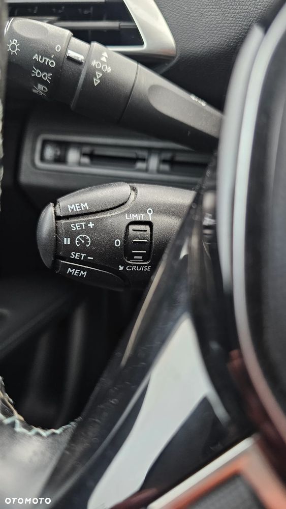 Peugeot 3008 PureTech 130 Stop & Start Active - 17