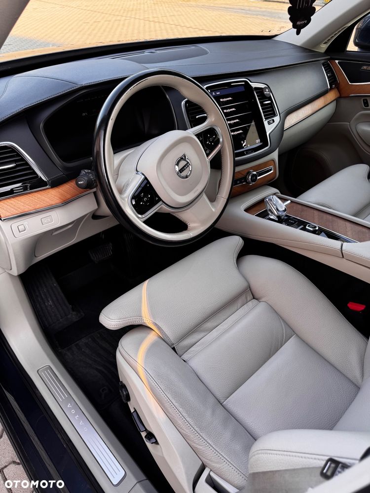 Volvo XC 90 D5 AWD Inscription 7os - 7