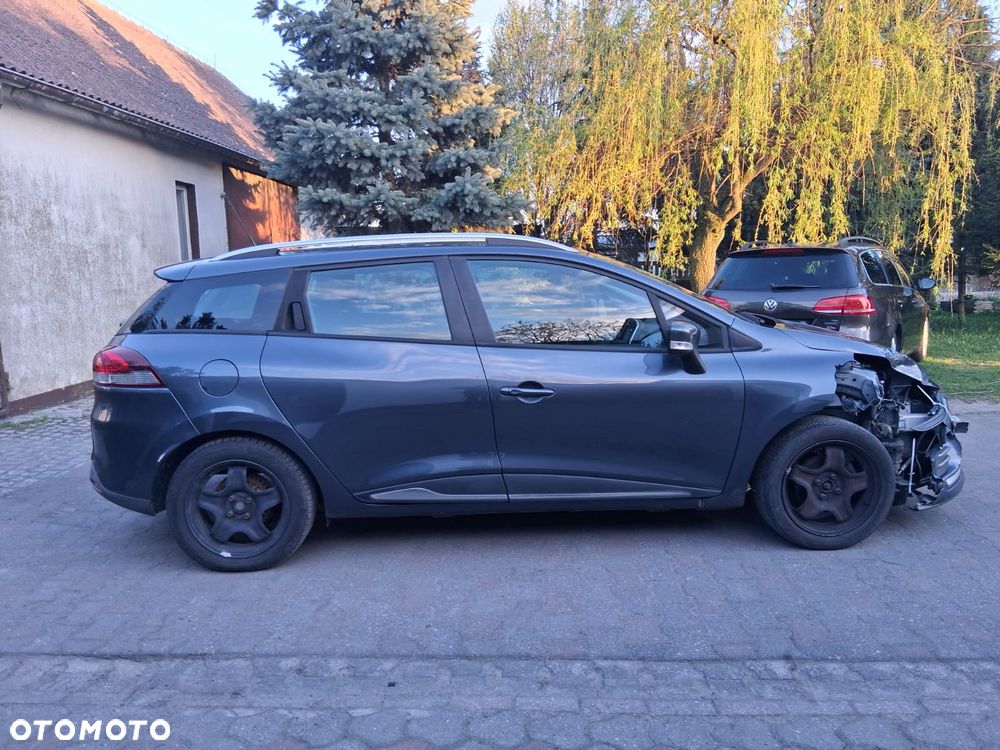 Renault Clio 1.5 dCi Zen - 9