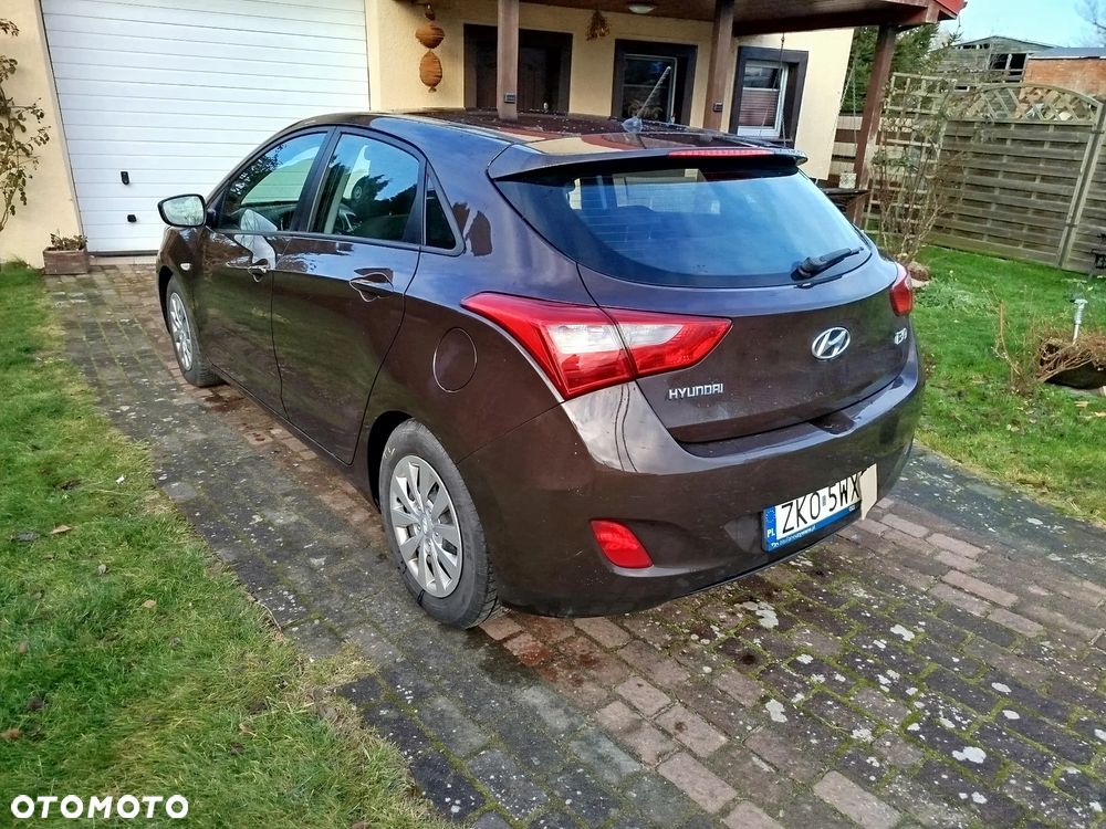 Hyundai i30 1.4 BlueDrive Classic - 25