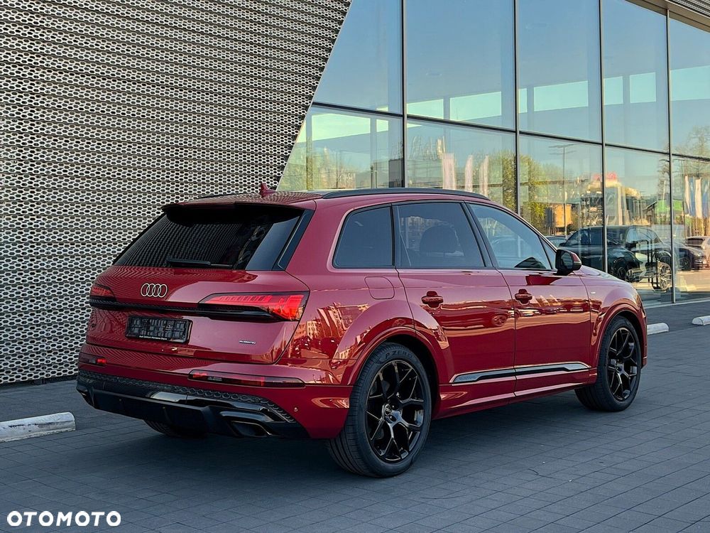 Audi Q7 - 7