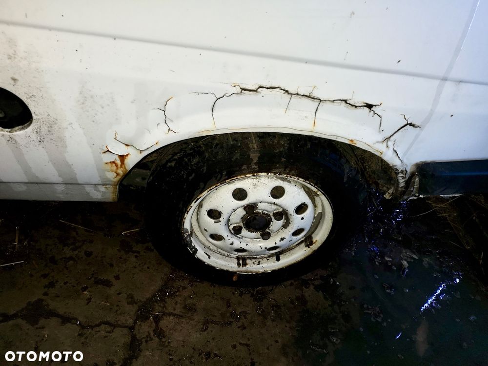Ford Fiesta - 7