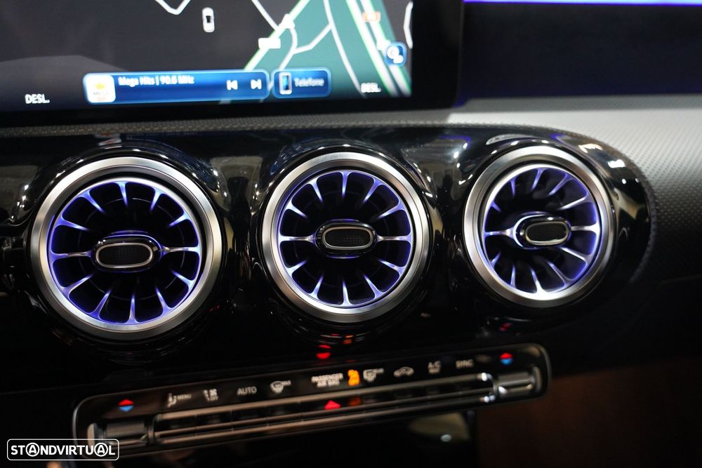 Mercedes-Benz A 200 d AMG Line Aut. - 29