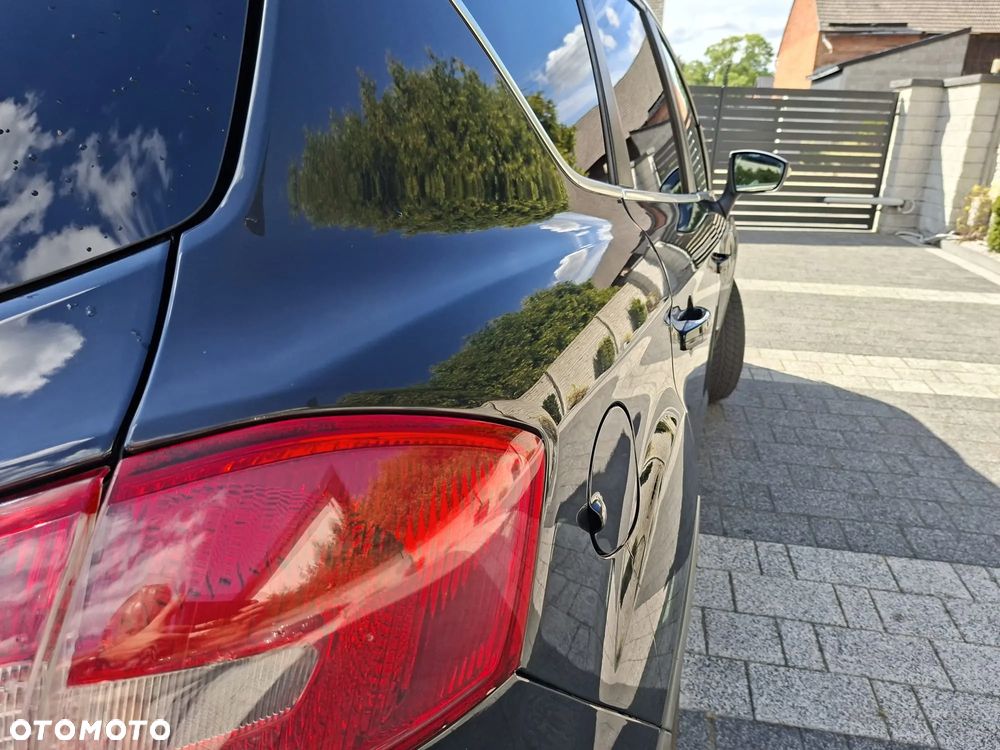 Ford Kuga 2.0 TDCi FWD Trend - 11