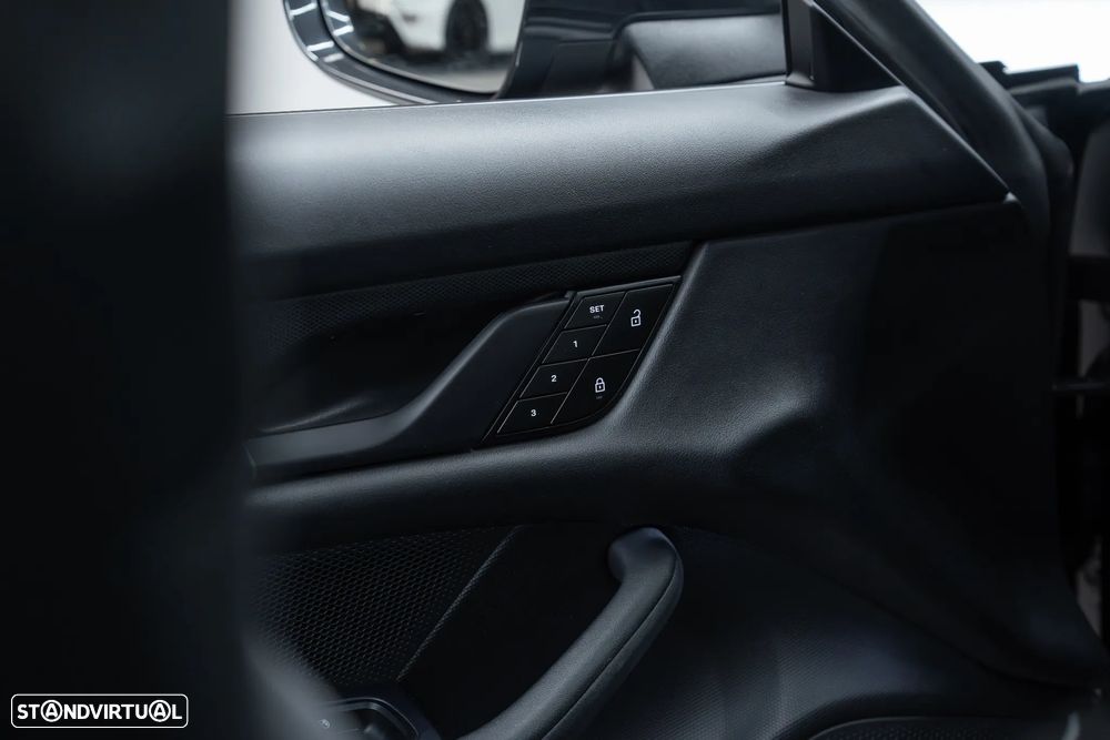 Porsche Taycan Bateria Performance Plus - 25