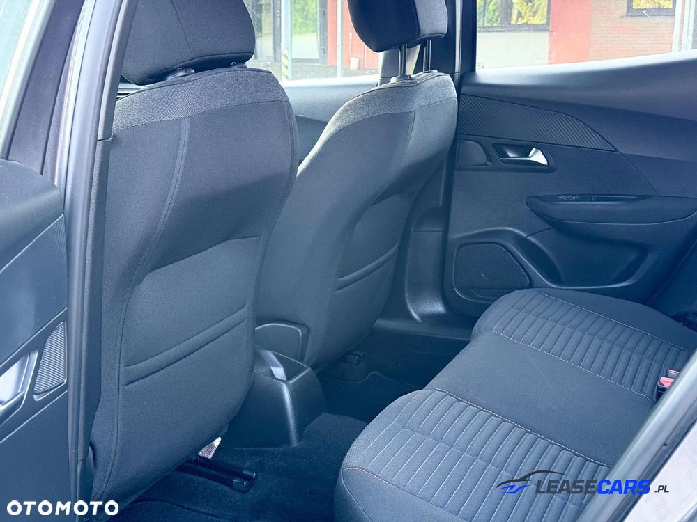 Peugeot 2008 PureTech 130 EAT8 Allure Pack - 13