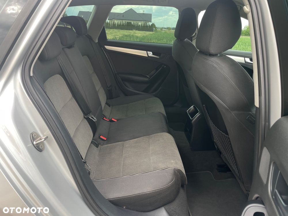 Audi A4 Avant 2.0 TDI - 16