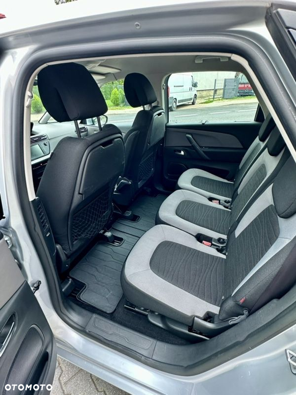 Citroën C4 Picasso - 12