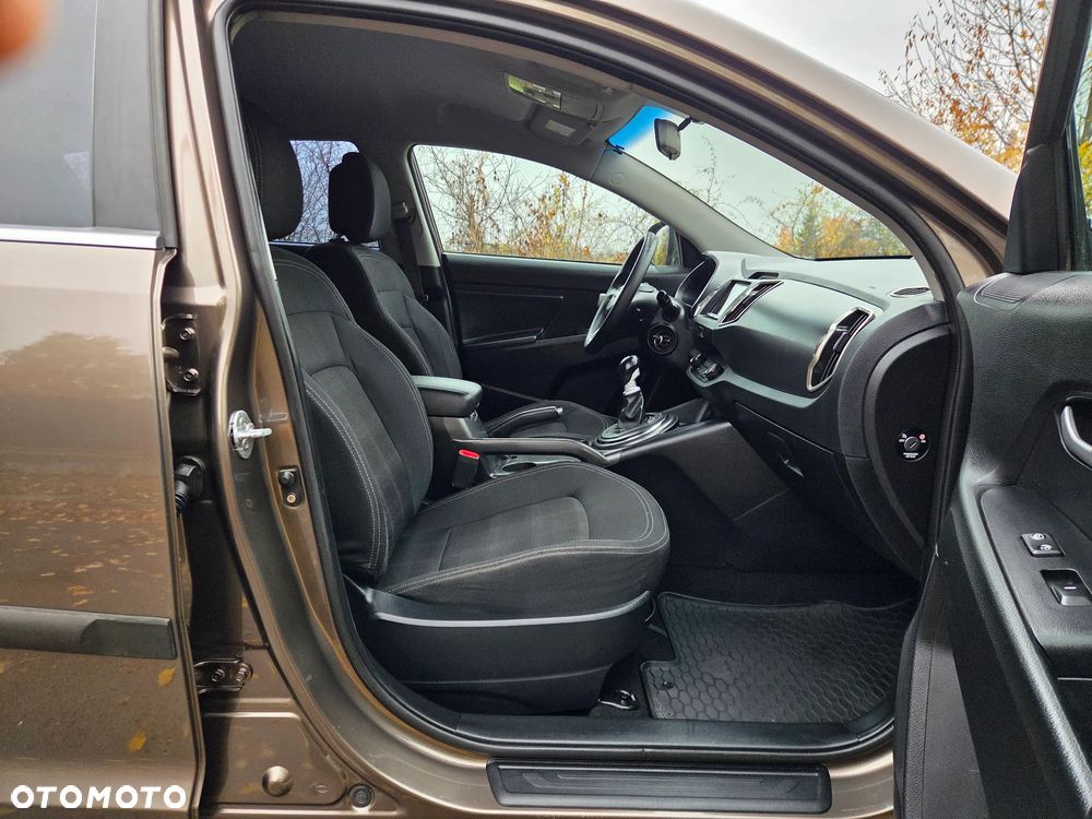 Kia Sportage 1.6 GDI L 2WD - 9