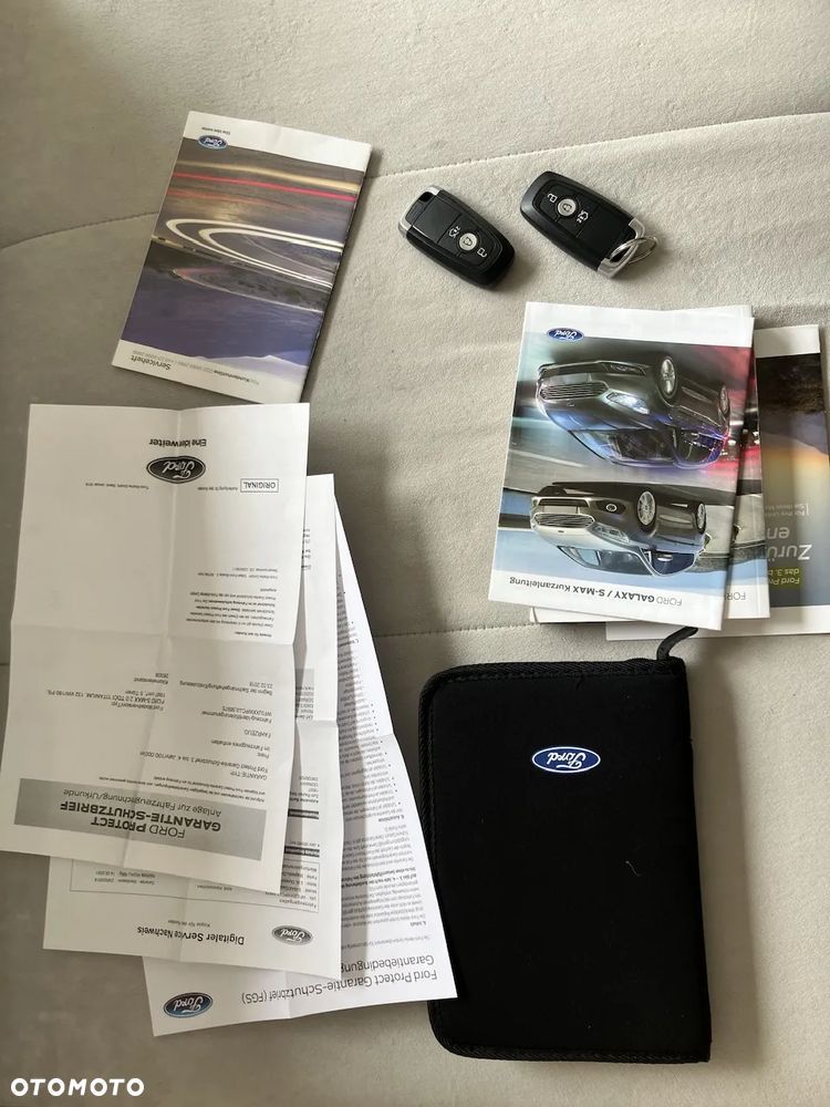 Ford S-Max 2.0 TDCi Titanium PowerShift - 35