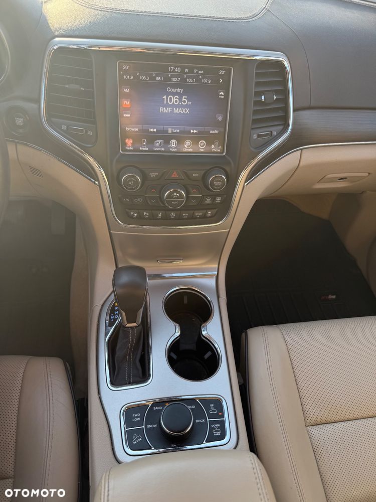 Jeep Grand Cherokee 3.6 V6 Overland - 24
