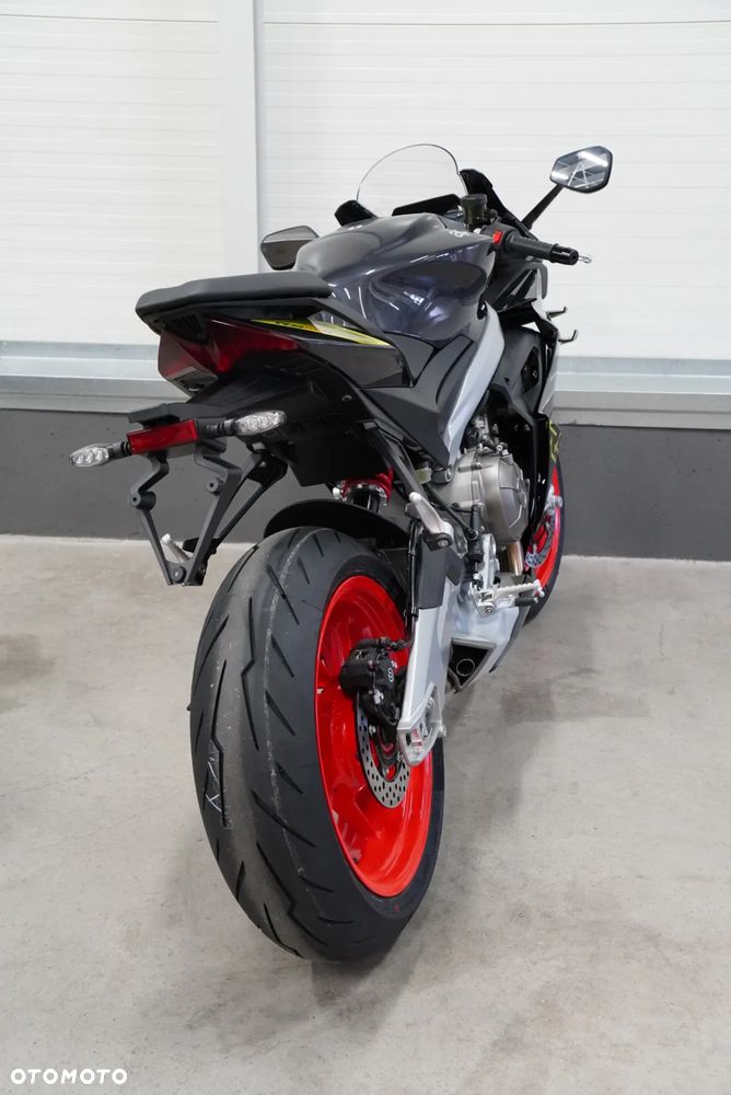 Aprilia RS - 7