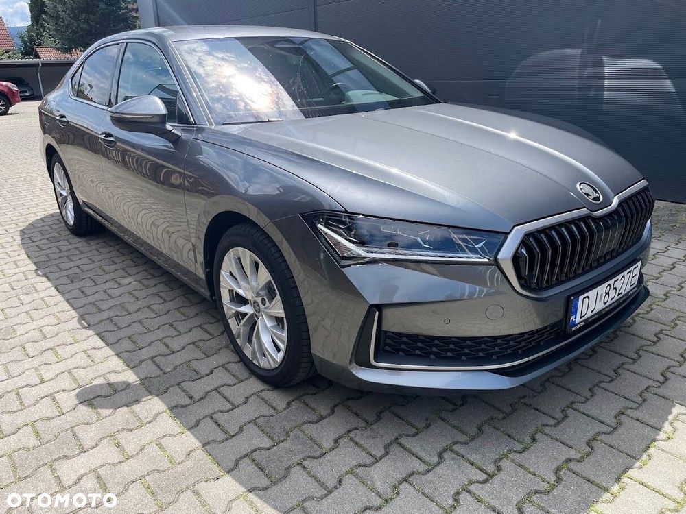 Skoda Superb 2.0 TDI SCR 4x4 Edition 130 DSG - 3
