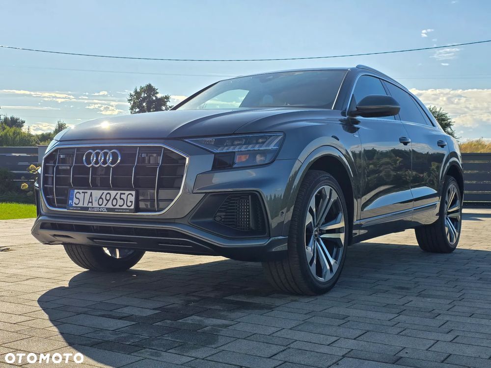 Audi Q8 55 TFSI mHEV Quattro Tiptronic - 2