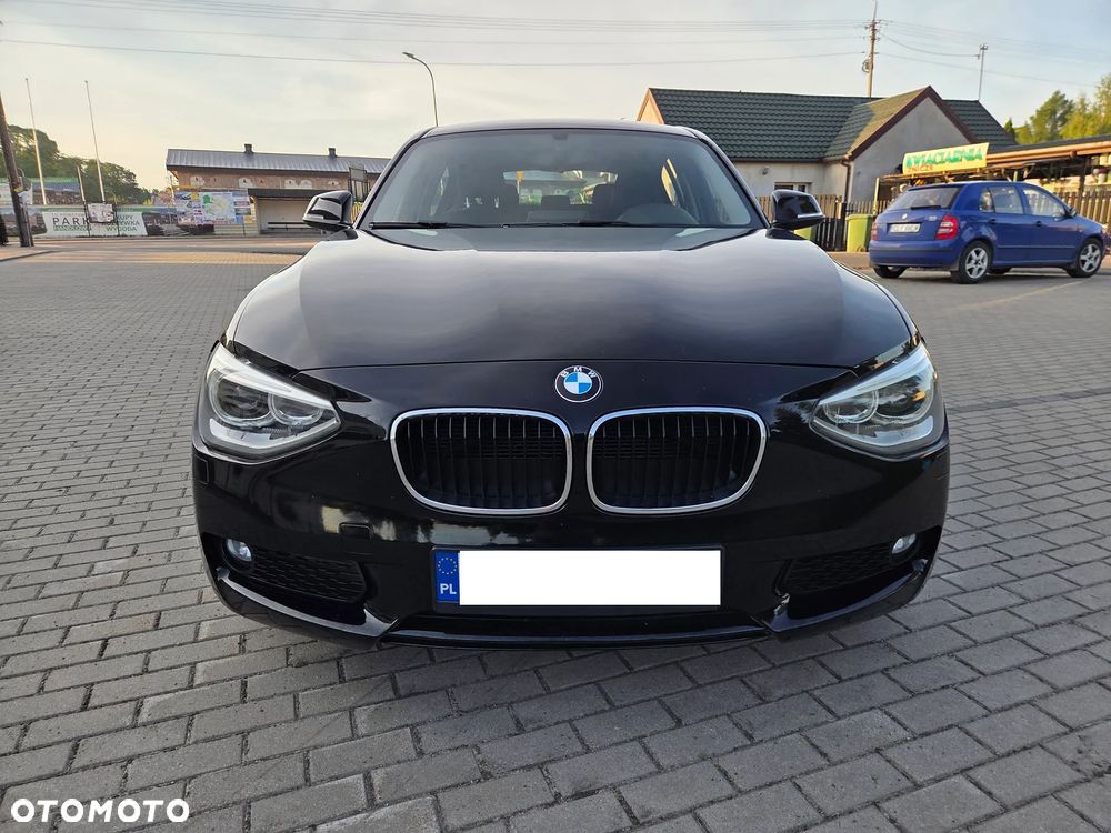 BMW Seria 1 118d Sport Line - 2