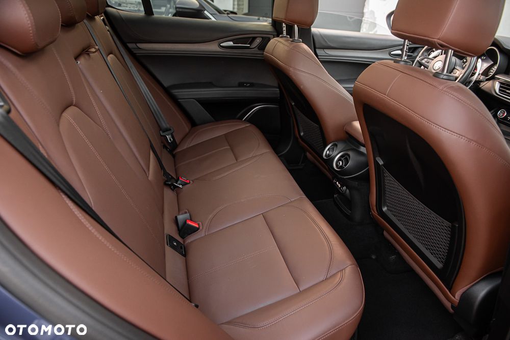 Alfa Romeo Stelvio 2.0 Turbo TI Q4 - 20