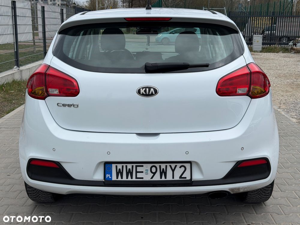 Kia Ceed 1.4 Business Line - 4