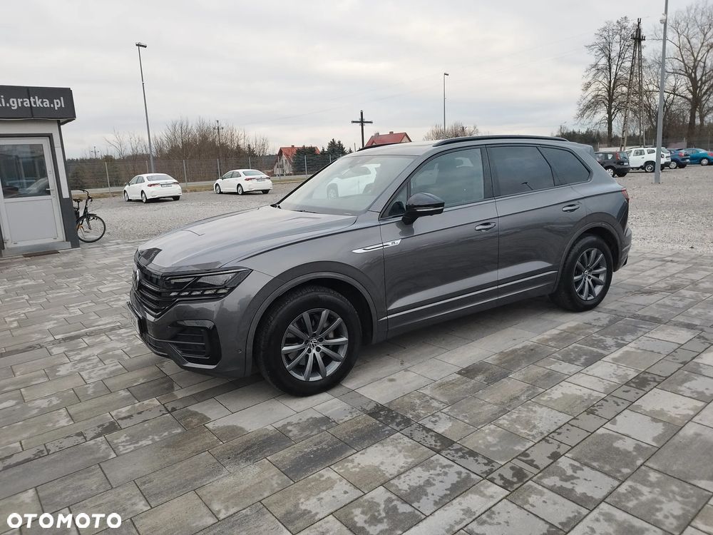 Volkswagen Touareg - 11