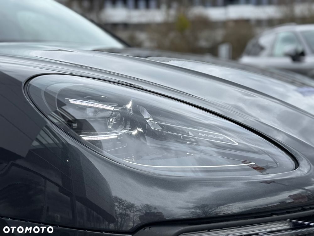 Porsche Macan Standard - 21