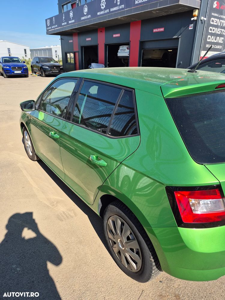 Skoda Fabia 1.0 TSI DSG Ambition - 3
