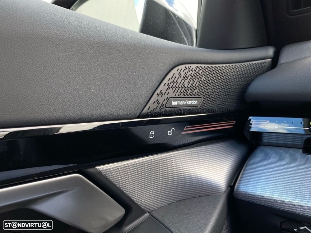 BMW 520 d Pack Desportivo M - 16