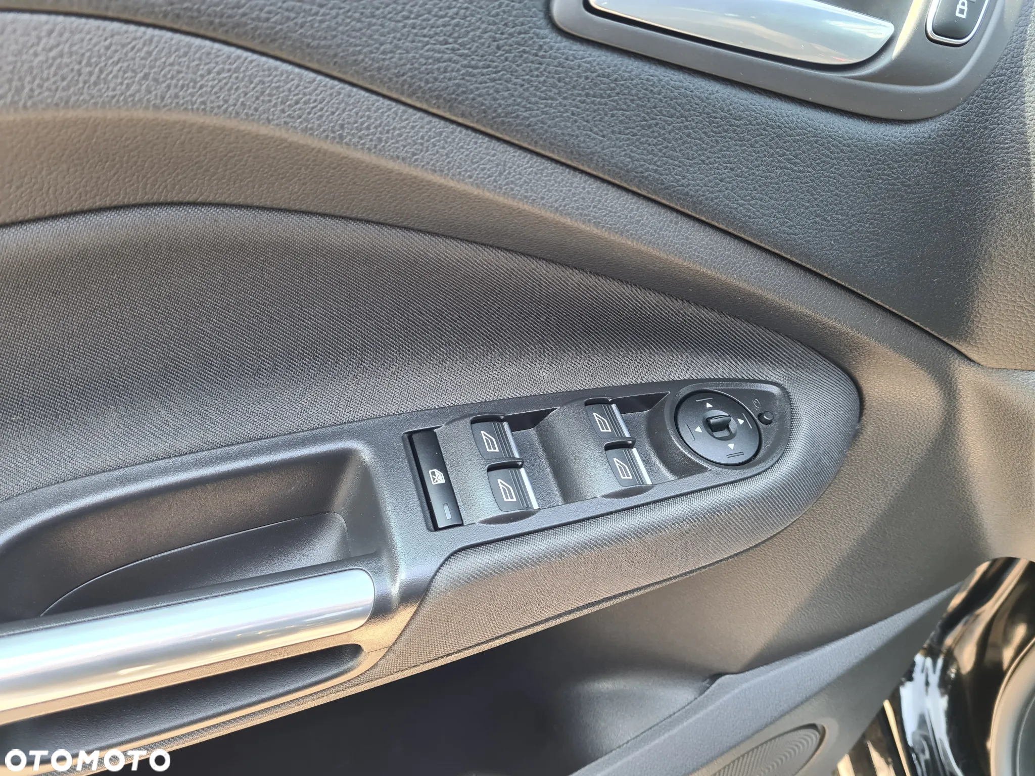 Ford C-MAX - 4