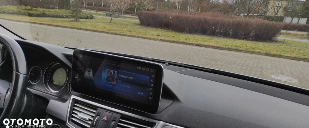 Mercedes-Benz Klasa E 200 CDI 7G-TRONIC Elegance - 24