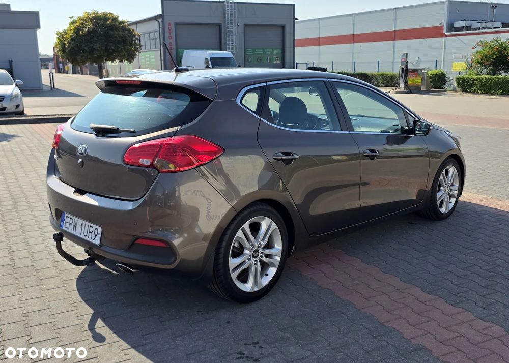 Kia Ceed 1.6 GDI XL - 4