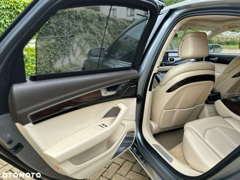 Audi A8 - 23