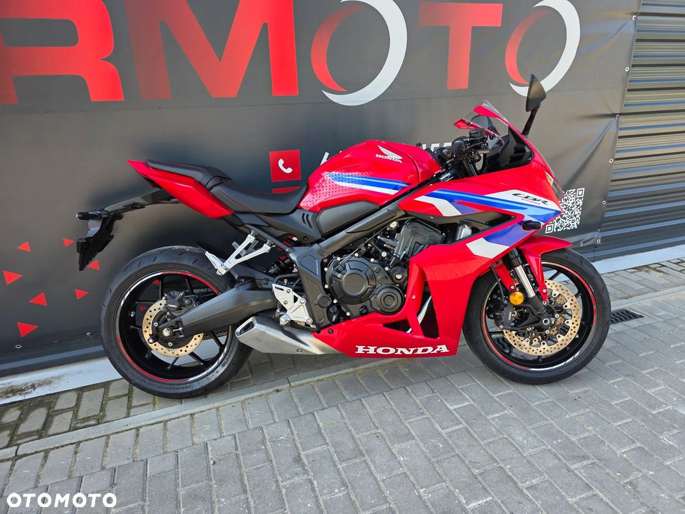 Honda CBR - 6