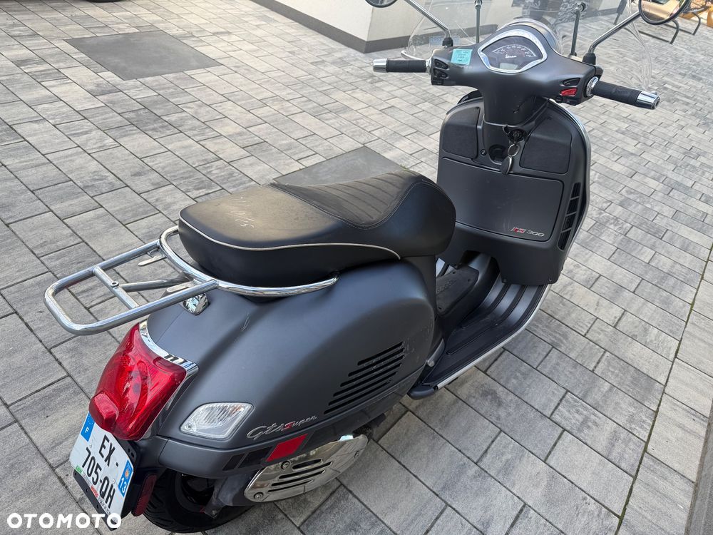 Piaggio Vespa - 5