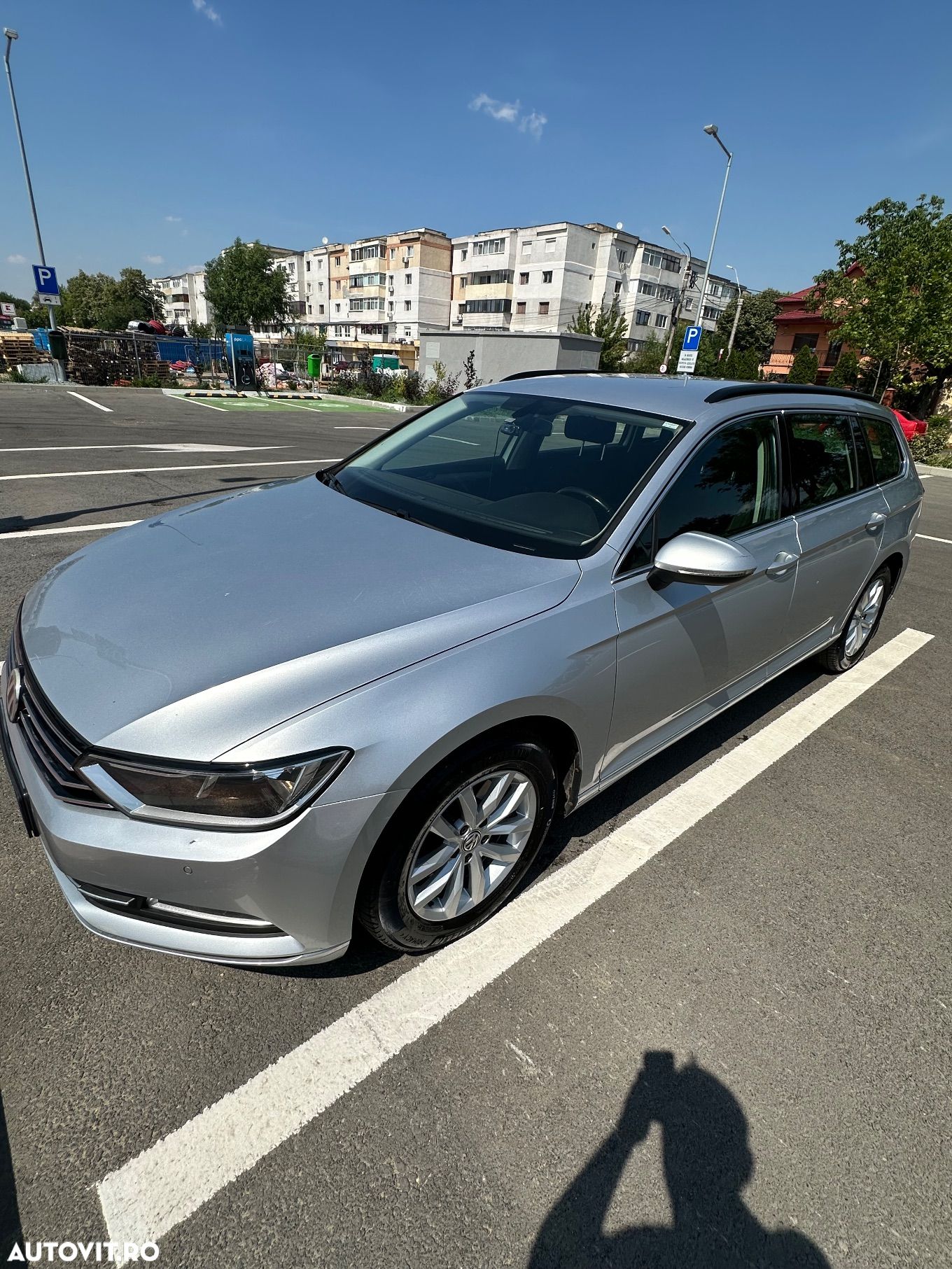 Volkswagen Passat 2.0 TDI (BlueMotion Technology) DSG Comfortline - 1