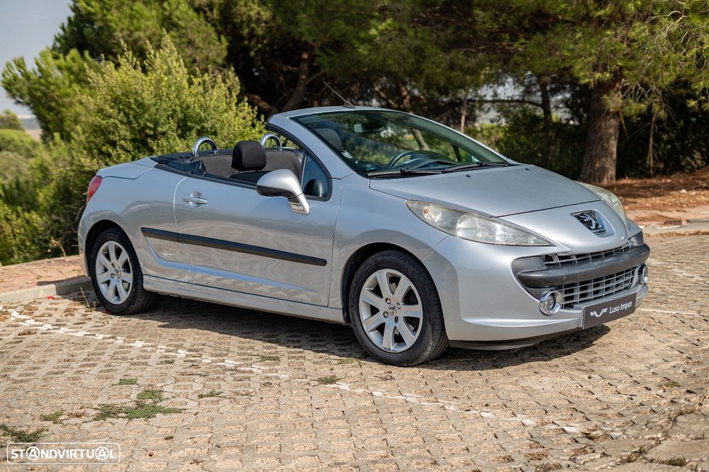 Peugeot 207 CC 1.6 HDi FAP - 1