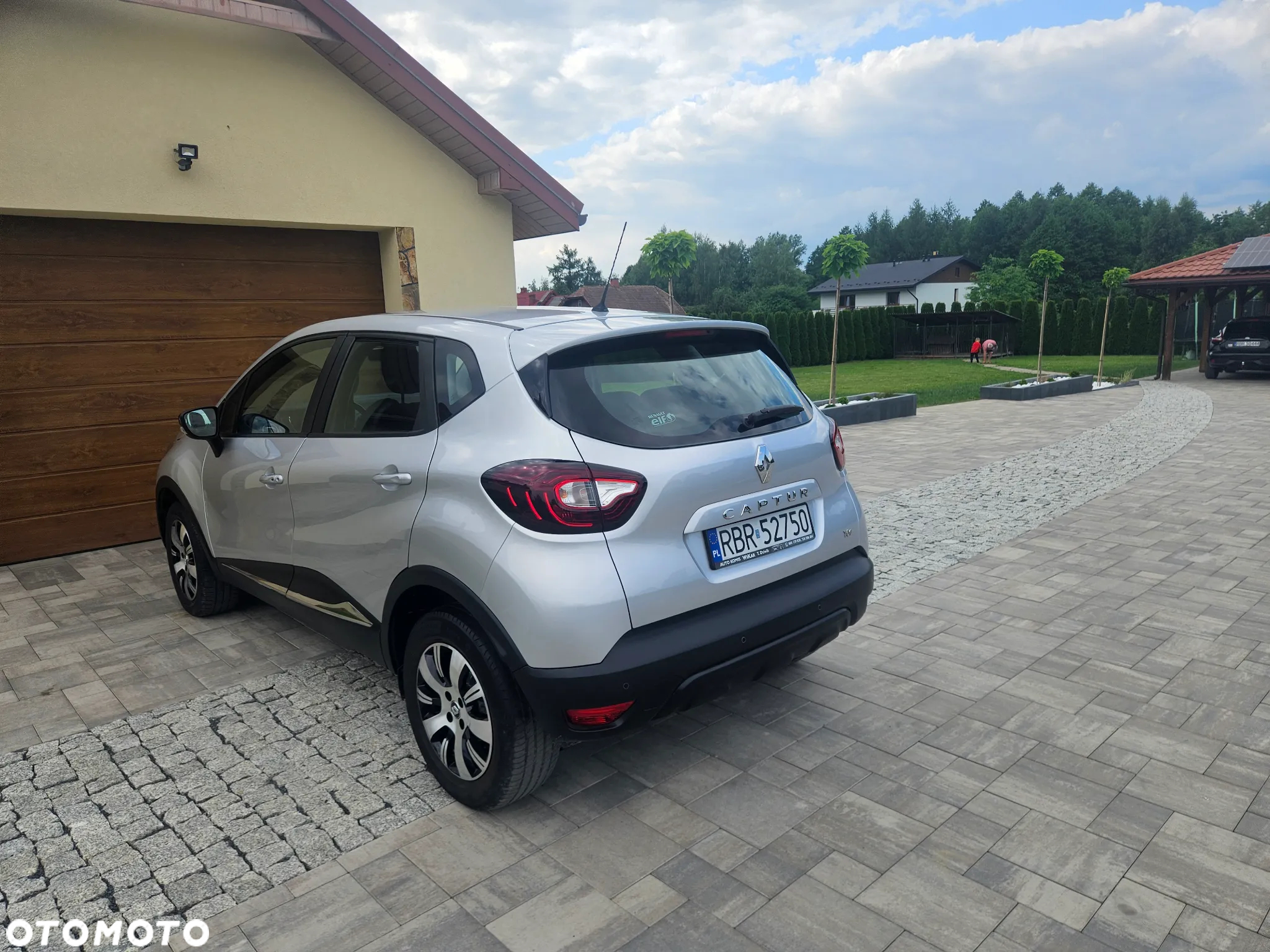 Renault Captur (ENERGY) TCe 90 BOSE EDITION - 13