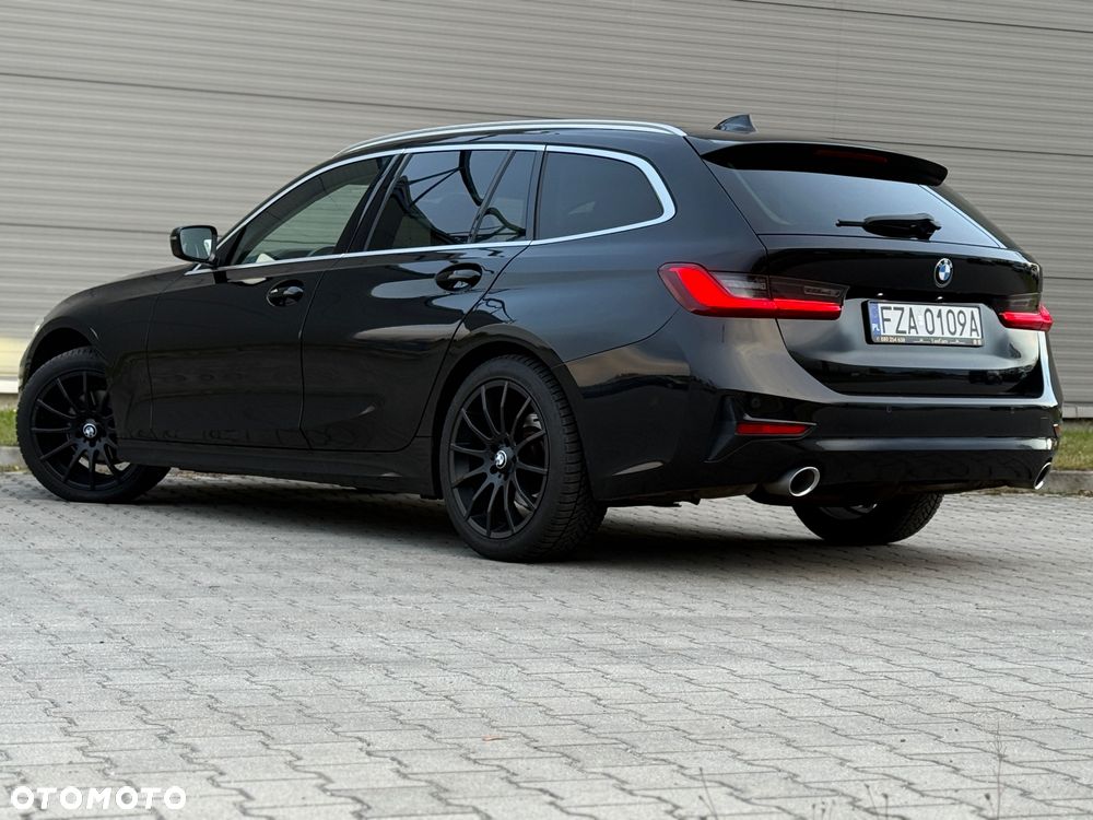 BMW Seria 3 - 17