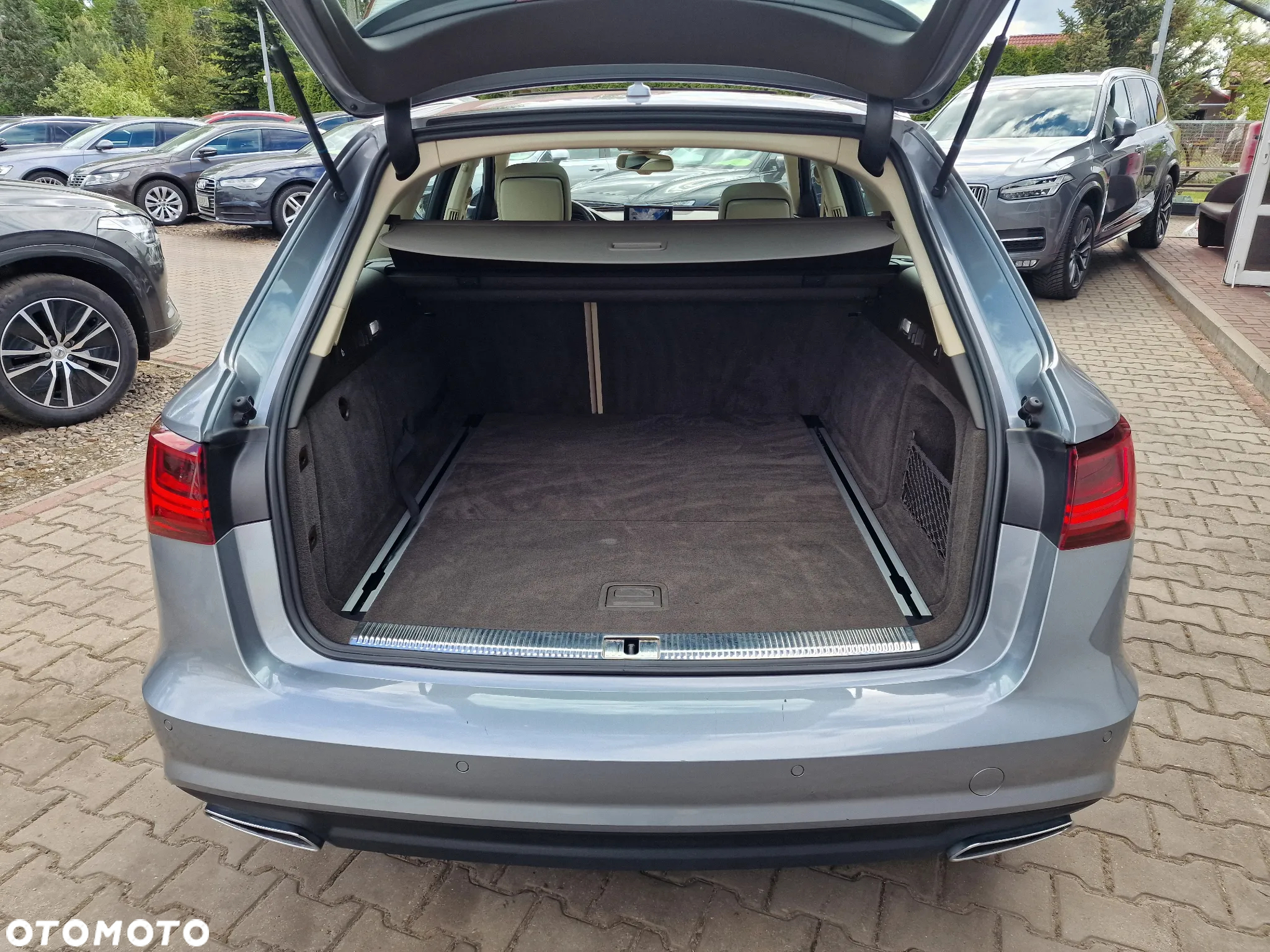Audi A6 Avant 2.0 TDI Ultra S tronic - 16
