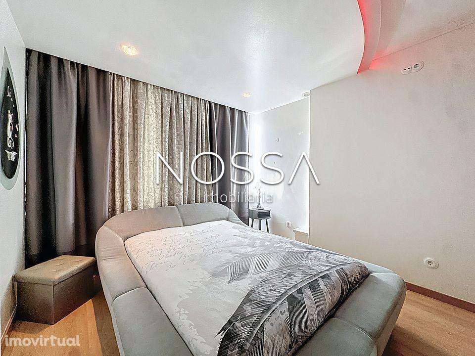 Apartamento T4 | Av. Columbano Bordalo Pinheiro - Grande imagem: 3/38