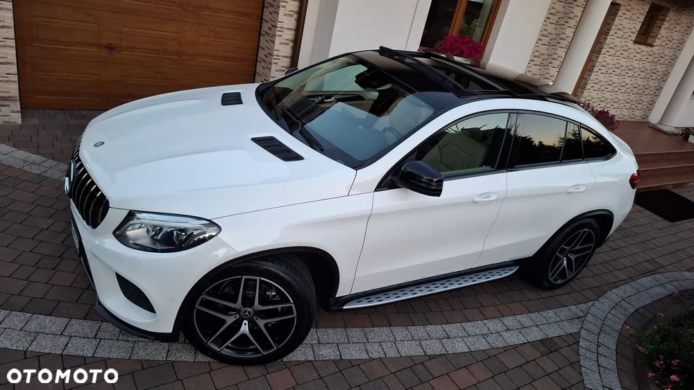 Mercedes-Benz GLE 350 d 4-Matic - 1