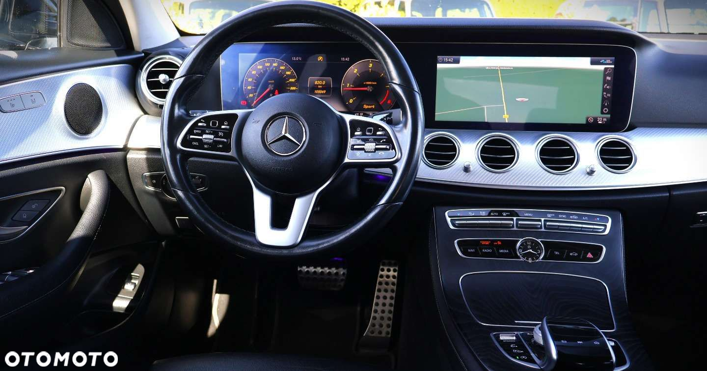 Mercedes-Benz Klasa E - 12