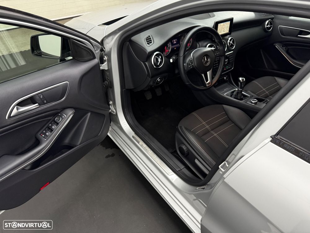 Mercedes-Benz A 180 d Urban - 10