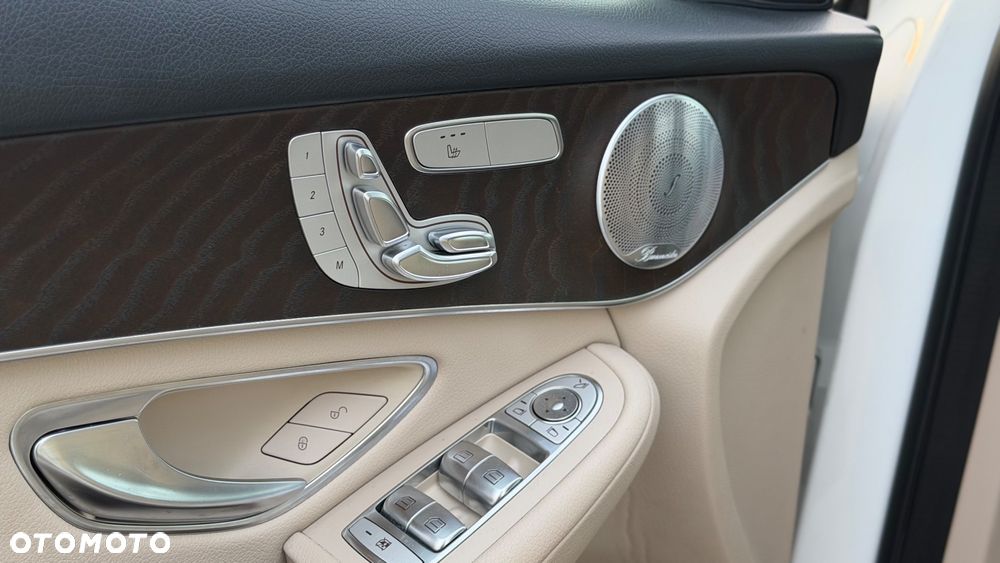 Mercedes-Benz GLC 300 4-Matic - 15