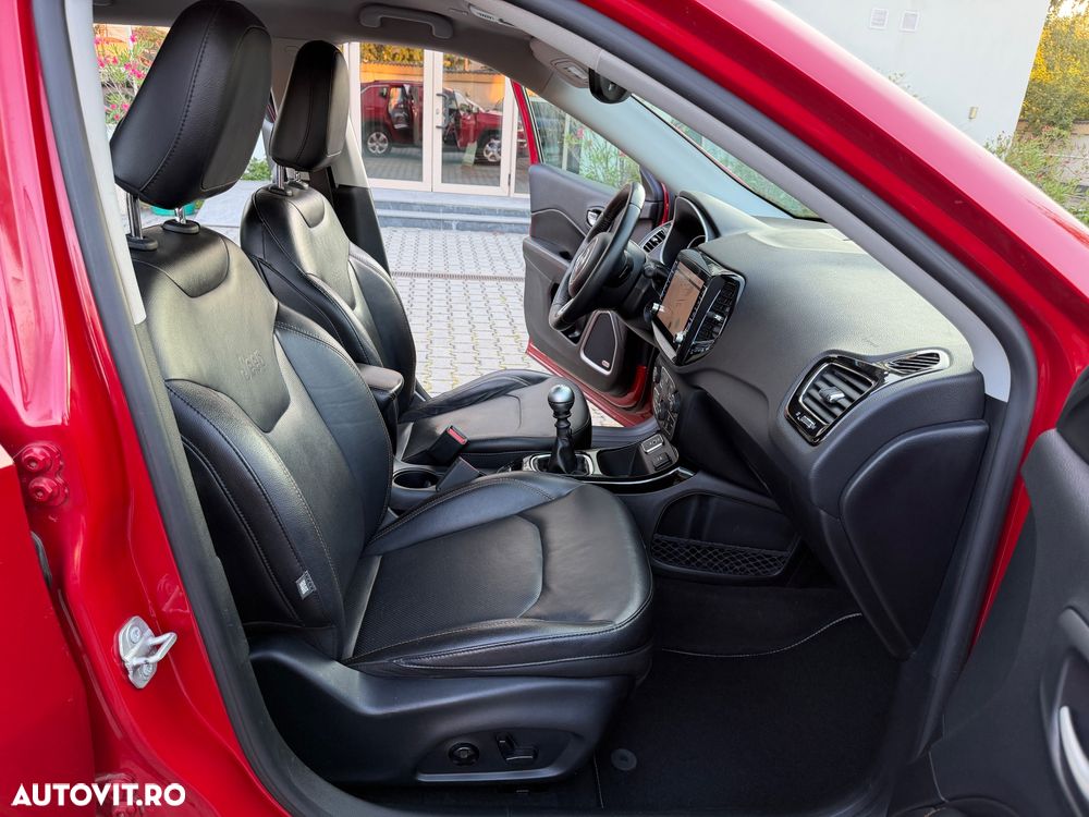 Jeep Compass - 11