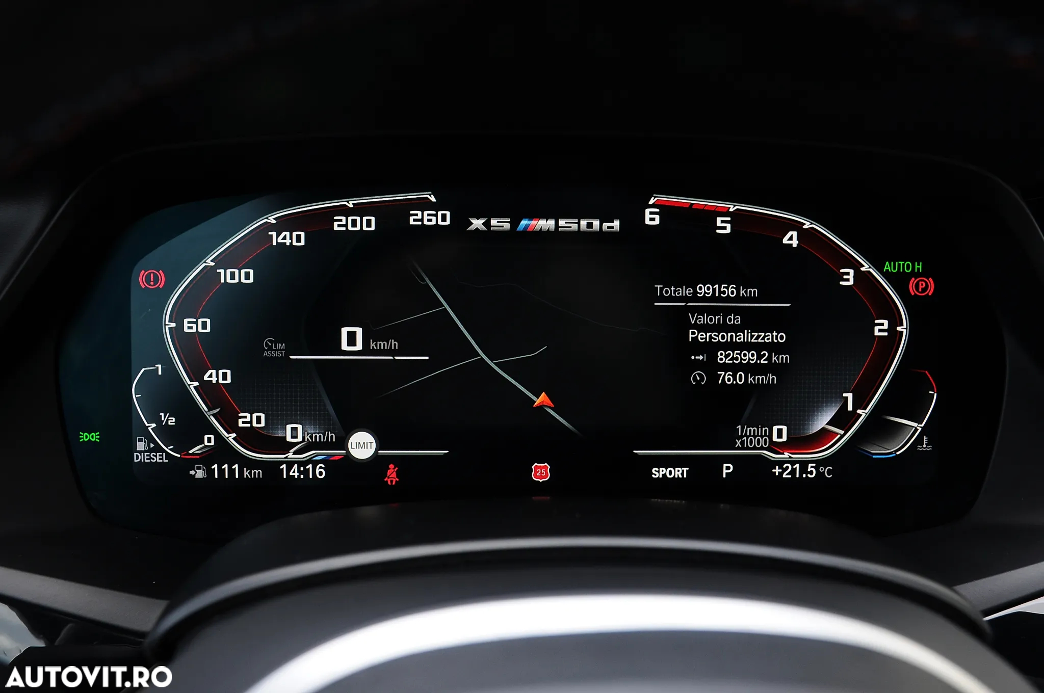 BMW X5 M M50d - 11
