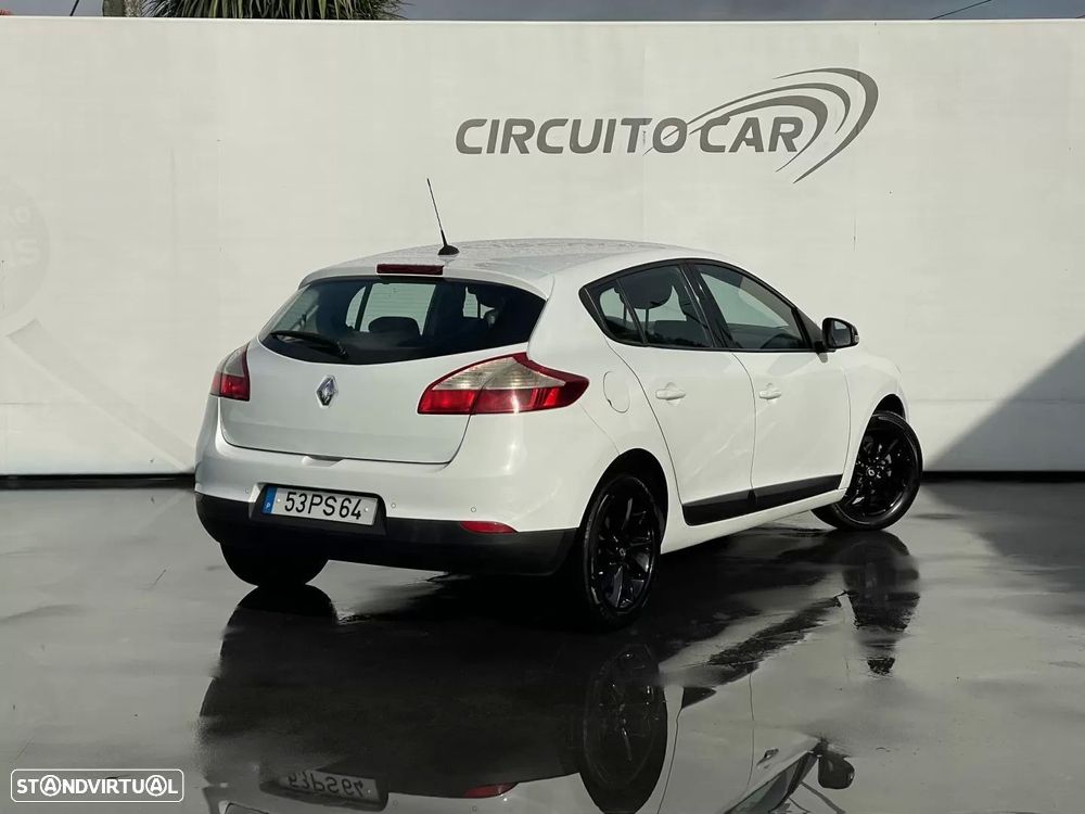 Renault Mégane 1.5 dCi Dynamique - 3